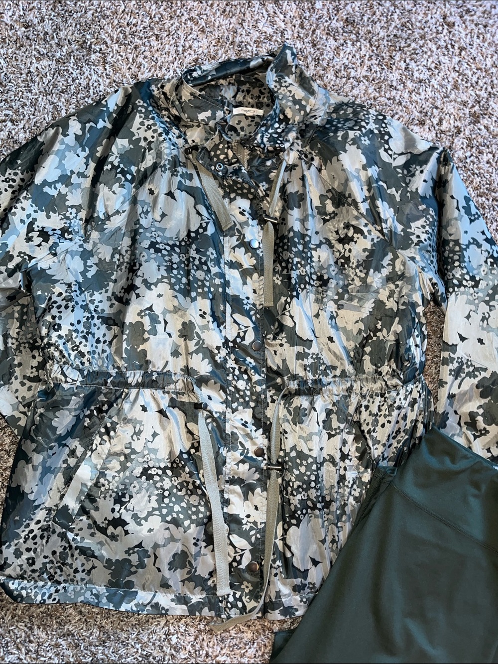 Maurice’s jacket & leggings - Picture 2 of 2
